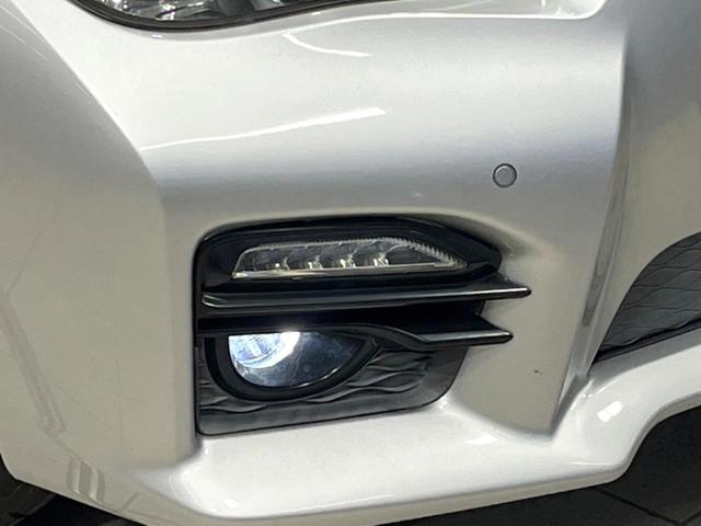 スカイライン ３５０ＧＴ　ＦＯＵＲ　ハイブリッド　タイプＳＰ　４ＷＤ　全周囲カメラ　衝突被害軽減システム　レーダークルーズ　禁煙車　レザーシート　ドラレコ　コーナーセンサー　スマートキー　ＬＥＤヘッド　ビルトインＥＴＣ　純正１９インチアルミ　車線逸脱警報（31枚目）