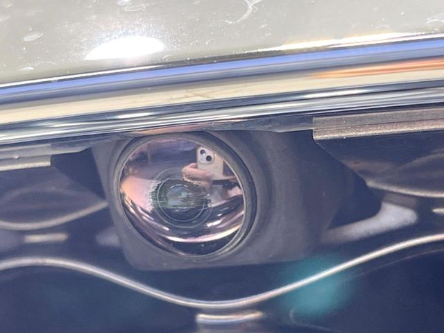 スカイライン ３５０ＧＴ　ＦＯＵＲ　ハイブリッド　タイプＳＰ　４ＷＤ　全周囲カメラ　衝突被害軽減システム　レーダークルーズ　禁煙車　レザーシート　ドラレコ　コーナーセンサー　スマートキー　ＬＥＤヘッド　ビルトインＥＴＣ　純正１９インチアルミ　車線逸脱警報（32枚目）