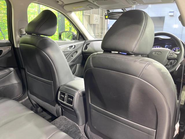 スカイライン ３５０ＧＴ　ＦＯＵＲ　ハイブリッド　タイプＳＰ　４ＷＤ　全周囲カメラ　衝突被害軽減システム　レーダークルーズ　禁煙車　レザーシート　ドラレコ　コーナーセンサー　スマートキー　ＬＥＤヘッド　ビルトインＥＴＣ　純正１９インチアルミ　車線逸脱警報（54枚目）