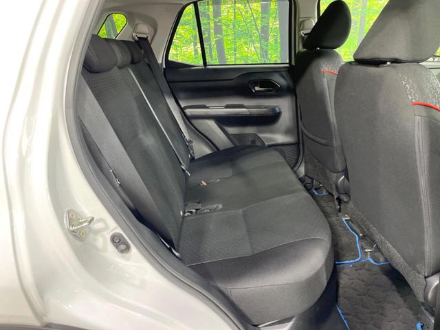 ライズ Ｚ　衝突軽減装置　禁煙車　９型ディスプレイオーディオ　アダプティブクルーズコントロール　バックカメラ　ＥＴＣ　Ｂｌｕｅｔｏｏｔｈ　フルセグ　シートヒーター　ＬＥＤヘッド　クリアランスソナー　スマートキー（9枚目）