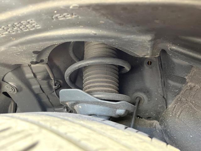 ライズ Ｚ　衝突軽減装置　禁煙車　９型ディスプレイオーディオ　アダプティブクルーズコントロール　バックカメラ　ＥＴＣ　Ｂｌｕｅｔｏｏｔｈ　フルセグ　シートヒーター　ＬＥＤヘッド　クリアランスソナー　スマートキー（21枚目）