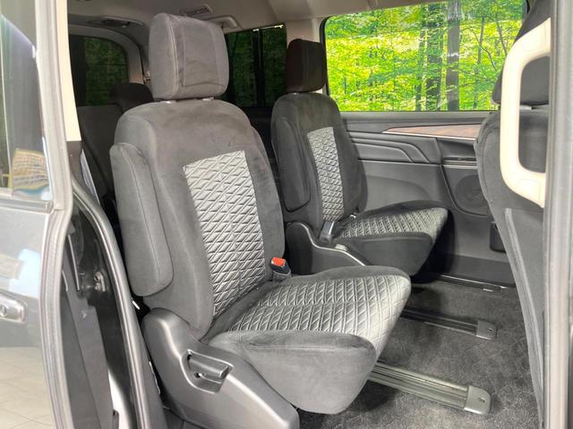 デリカＤ：５ Ｇ　パワーパッケージ　衝突軽減装置　両側電動スライドドア　レーダークルーズ　ＢＳＭ　純正１１型ナビ　全周囲カメラ　Ｂｌｕｅｔｏｏｔｈ　ＥＴＣ　電動リアゲート　ＬＥＤヘッドライト　ＬＥＤフォグライト　シートヒーター　禁煙車（9枚目）