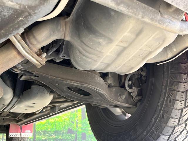 デリカＤ：５ Ｇ　パワーパッケージ　衝突軽減装置　両側電動スライドドア　レーダークルーズ　ＢＳＭ　純正１１型ナビ　全周囲カメラ　Ｂｌｕｅｔｏｏｔｈ　ＥＴＣ　電動リアゲート　ＬＥＤヘッドライト　ＬＥＤフォグライト　シートヒーター　禁煙車（21枚目）