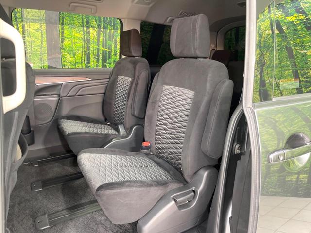 デリカＤ：５ Ｇ　パワーパッケージ　衝突軽減装置　両側電動スライドドア　レーダークルーズ　ＢＳＭ　純正１１型ナビ　全周囲カメラ　Ｂｌｕｅｔｏｏｔｈ　ＥＴＣ　電動リアゲート　ＬＥＤヘッドライト　ＬＥＤフォグライト　シートヒーター　禁煙車（32枚目）