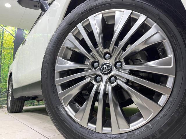 ハリアーハイブリッド Ｚ　衝突軽減　レーダークルーズ　ＪＢＬサウンド　純正１２型ディスプレイオーディオ　ＢＳＭ　バックカメラ　Ｂｌｕｅｔｏｏｔｈ　ＥＴＣ　ドラレコ　電動リアゲート　ＬＥＤヘッドライト　スマートキー　禁煙車（12枚目）