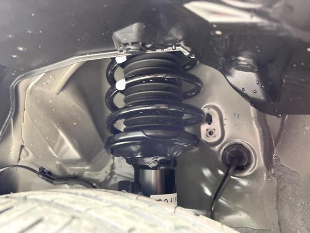 スペーシアカスタム ハイブリッドＧＳ　届出済未使用車　電動スライドドア　レーダークルーズ　ＬＥＤヘッドライト　ＬＥＤフォグライト　スマートキー　シートヒーター　クリアランスソナー　純正１４インチアルミホイール　アイドリングストップ（21枚目）