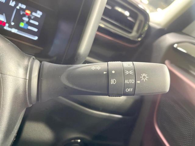 スペーシアカスタム ハイブリッドＧＳ　届出済未使用車　電動スライドドア　レーダークルーズ　ＬＥＤヘッドライト　ＬＥＤフォグライト　スマートキー　シートヒーター　クリアランスソナー　純正１４インチアルミホイール　アイドリングストップ（49枚目）