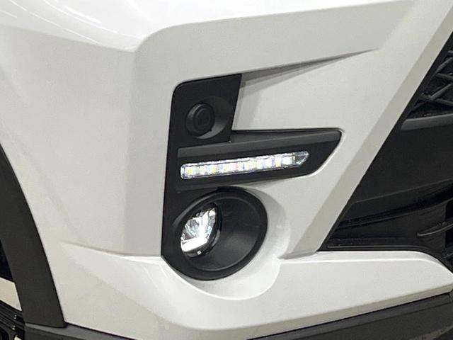 ライズ Ｚ　登録済未使用車　衝突軽減装置　９型ディスプレイオーディオ　全周囲カメラ　レーダークルーズ　Ｂｌｕｅｔｏｏｔｈ　シートヒーター　ＬＥＤヘッドライト　ＬＥＤフォグライト　スマートキー　アイドリングストップ（62枚目）