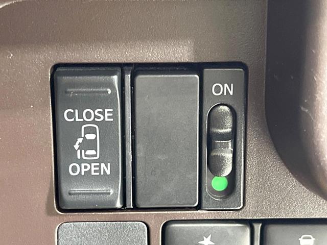 タンク Ｘ　Ｓ　衝突被害軽減システム　電動スライドドア　バックカメラ　ＥＴＣ　禁煙車　ドラレコ　スマートキー　オートライト　ＣＤ　地デジ　ロールサンシェード　横滑り防止装置　アイドリングストップ　プライバシーガラス（4枚目）