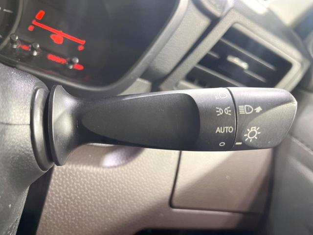 タンク Ｘ　Ｓ　衝突被害軽減システム　電動スライドドア　バックカメラ　ＥＴＣ　禁煙車　ドラレコ　スマートキー　オートライト　ＣＤ　地デジ　ロールサンシェード　横滑り防止装置　アイドリングストップ　プライバシーガラス（40枚目）