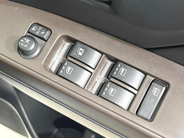 タンク Ｘ　Ｓ　衝突被害軽減システム　電動スライドドア　バックカメラ　ＥＴＣ　禁煙車　ドラレコ　スマートキー　オートライト　ＣＤ　地デジ　ロールサンシェード　横滑り防止装置　アイドリングストップ　プライバシーガラス（54枚目）
