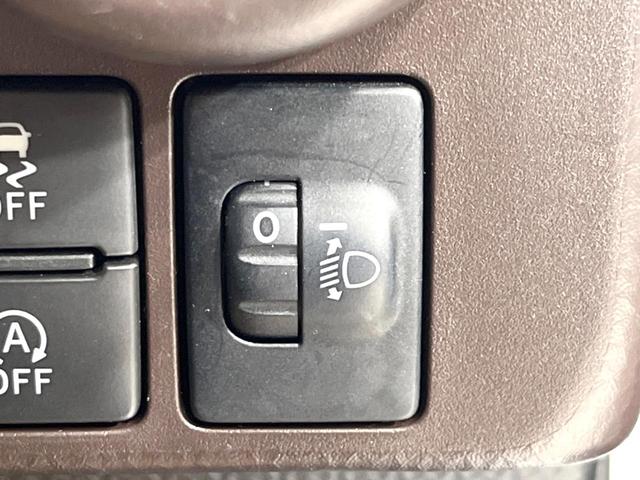 タンク Ｘ　Ｓ　衝突被害軽減システム　電動スライドドア　バックカメラ　ＥＴＣ　禁煙車　ドラレコ　スマートキー　オートライト　ＣＤ　地デジ　ロールサンシェード　横滑り防止装置　アイドリングストップ　プライバシーガラス（55枚目）