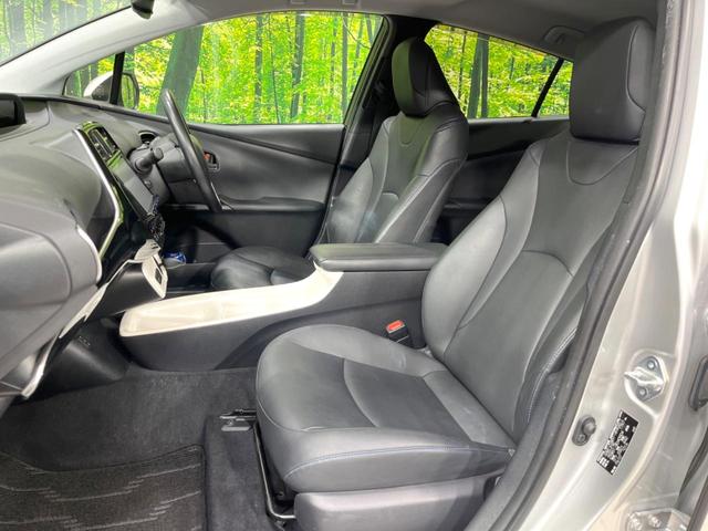 プリウス Ａツーリングセレクション　バックカメラ　衝突被害軽減システム　レーダークルーズ　禁煙車　レザーシート　コーナーセンサー　スマートキー　ＬＥＤヘッド　ビルトインＥＴＣ　純正１７インチアルミ　オートハイビーム　パークアシスト（37枚目）