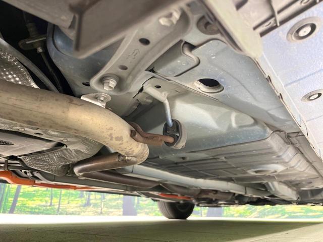 アクア Ｇ　純正ナビ　禁煙車　バックカメラ　ＥＴＣ　フルセグ　Ｂｌｕｅｔｏｏｔｈ　スマートキー　オートライト　ステアリングスイッチ　オートエアコン　盗難防止装置　プライバシーガラス　アイドリングストップ　横滑防止（23枚目）