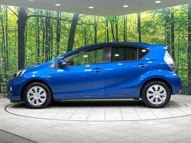 アクア Ｇ　純正ナビ　禁煙車　バックカメラ　ＥＴＣ　フルセグ　Ｂｌｕｅｔｏｏｔｈ　スマートキー　オートライト　ステアリングスイッチ　オートエアコン　盗難防止装置　プライバシーガラス　アイドリングストップ　横滑防止（33枚目）
