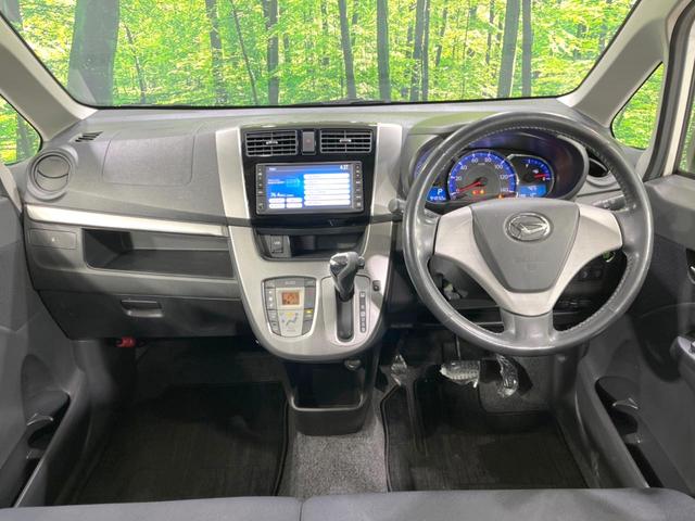 ムーヴ カスタム　Ｘリミテッド　ＳＡ　純正ＳＤナビ　禁煙車　バックカメラ　衝突被害軽減システム　スマートキー　ＬＥＤヘッド　ＥＴＣ　純正１４インチアルミ　オートライト　オートエアコン　ＣＤ　地デジ　ベンチシート　プライバシーガラス（2枚目）