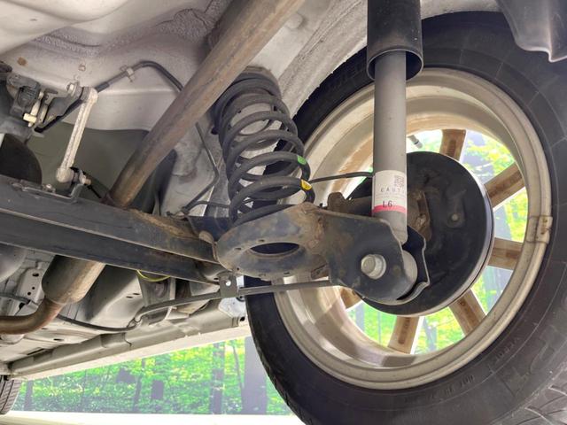 ムーヴ カスタム　Ｘリミテッド　ＳＡ　純正ＳＤナビ　禁煙車　バックカメラ　衝突被害軽減システム　スマートキー　ＬＥＤヘッド　ＥＴＣ　純正１４インチアルミ　オートライト　オートエアコン　ＣＤ　地デジ　ベンチシート　プライバシーガラス（21枚目）