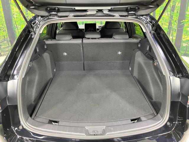 カローラツーリング Ｇ　１０型ディスプレイオーディオ　バックカメラ　衝突被害軽減システム　禁煙車　コーナーセンサー　スマートキー　ＬＥＤヘッド　オートハイビーム　オートライト　オートエアコン　Ｂｌｕｅｔｏｏｔｈ　フルセグ（10枚目）