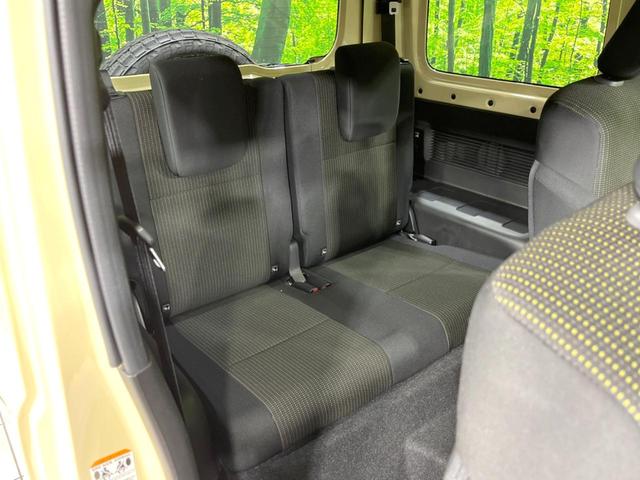 ジムニー ＸＣ　衝突軽減　４ＷＤ　ターボ　純正８型ナビ　バックカメラ　Ｂｌｕｅｔｏｏｔｈ　ＥＴＣ　ドライブレコーダー　シートヒーター　クルーズコントロール　ダウンヒルアシスト　スマートキー　レーンキープ　禁煙車（9枚目）