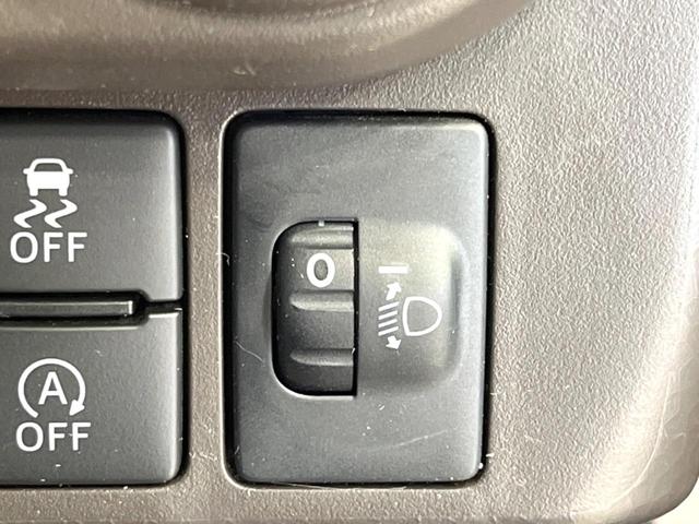 ルーミー Ｇ　両側電動ドア　ＳＤナビ　バックカメラ　衝突被害軽減システム　禁煙車　ドラレコ　コーナーセンサー　スマートキー　ＬＥＤヘッド　ビルトインＥＴＣ　オートライト　オートエアコン　Ｂｌｕｅｔｏｏｔｈ　ＣＤ（59枚目）