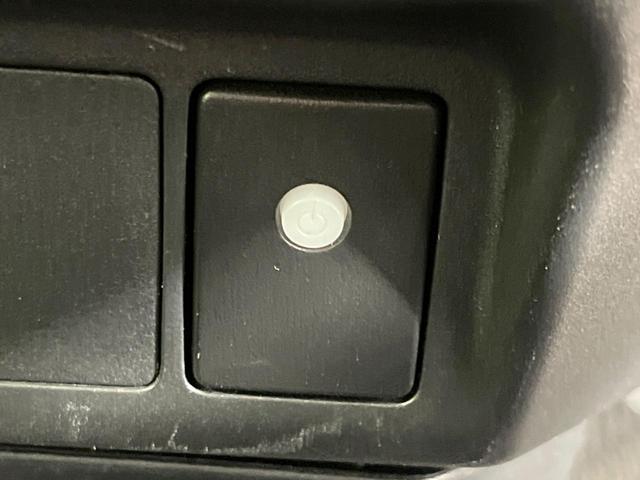 ルーミー Ｇ　両側電動ドア　ＳＤナビ　バックカメラ　衝突被害軽減システム　禁煙車　ドラレコ　コーナーセンサー　スマートキー　ＬＥＤヘッド　ビルトインＥＴＣ　オートライト　オートエアコン　Ｂｌｕｅｔｏｏｔｈ　ＣＤ（64枚目）