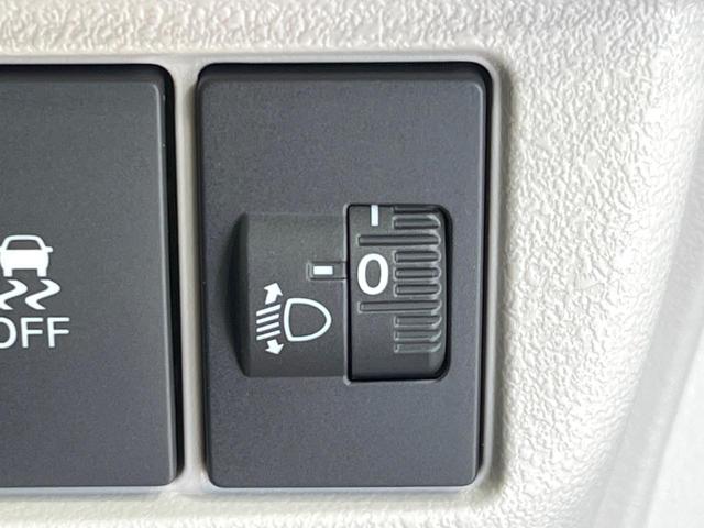 Ｎ－ＢＯＸ ベースグレード　届出済未使用車　電動スライドドア　衝突被害軽減システム　コーナーセンサー　スマートキー　ＬＥＤヘッド　オートハイビーム　車線逸脱警報　オートライト　オートエアコン（54枚目）