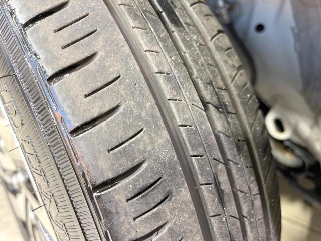 ルーミー カスタムＧ　両側電動スライドドア　衝突軽減装置　禁煙車　９型ディスプレイオーディオ　全周囲カメラ　レーダークルーズコントロール　ＥＴＣ　Ｂｌｕｅｔｏｏｔｈ　ドラレコ　シートヒーター　ＬＥＤヘッド　コーナーセンサー（29枚目）