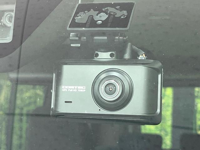 ルーミー カスタムＧ　両側電動スライドドア　衝突軽減装置　禁煙車　９型ディスプレイオーディオ　全周囲カメラ　レーダークルーズコントロール　ＥＴＣ　Ｂｌｕｅｔｏｏｔｈ　ドラレコ　シートヒーター　ＬＥＤヘッド　コーナーセンサー（48枚目）