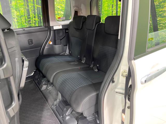 ルーミー カスタムＧ　両側電動スライドドア　衝突軽減装置　禁煙車　９型ディスプレイオーディオ　全周囲カメラ　レーダークルーズコントロール　ＥＴＣ　Ｂｌｕｅｔｏｏｔｈ　ドラレコ　シートヒーター　ＬＥＤヘッド　コーナーセンサー（59枚目）