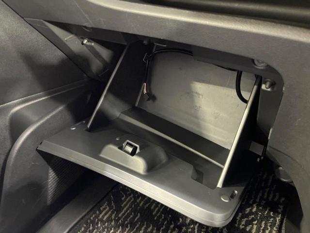 セレナ ハイウェイスターＶ　衝突軽減　両側電動スライドドア　プロパイロット　純正１２型ナビ　全周囲カメラ　ＢＳＭ　Ｂｌｕｅｔｏｏｔｈ　ＥＴＣ　ＬＥＤヘッドライト　ロールサンシェード　スマートキー　パークアシスト　禁煙車（40枚目）