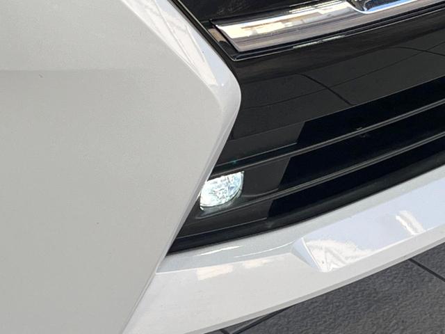 セレナ ハイウェイスターＶ　衝突軽減　両側電動スライドドア　プロパイロット　純正１２型ナビ　全周囲カメラ　ＢＳＭ　Ｂｌｕｅｔｏｏｔｈ　ＥＴＣ　ＬＥＤヘッドライト　ロールサンシェード　スマートキー　パークアシスト　禁煙車（68枚目）