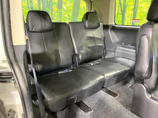 デリカＤ：５ Ｇ　パワーパッケージ　両側電動スライドドア　８インチナビ　フリップダウンモニター　バックカメラ　Ｂｌｕｅｔｏｏｈ　ドライブレコーダー　ＥＴＣ　ＨＩＤヘッドライト　スマートキー　純正１８インチアルミホイール　禁煙車（10枚目）