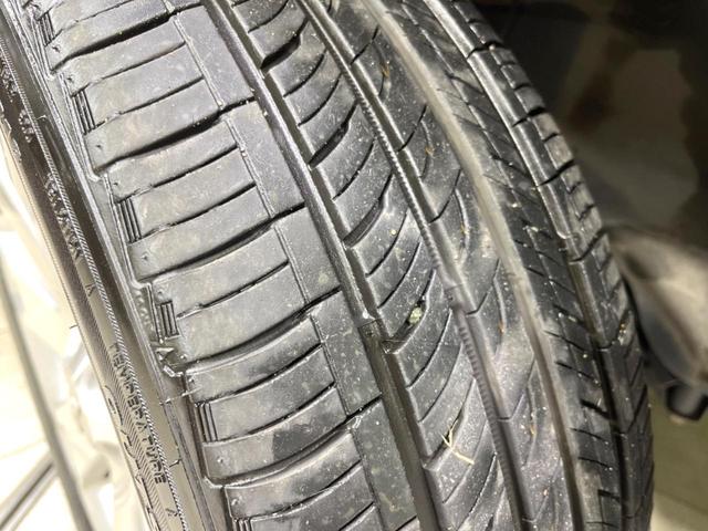 デリカＤ：５ Ｇ　パワーパッケージ　両側電動スライドドア　８インチナビ　フリップダウンモニター　バックカメラ　Ｂｌｕｅｔｏｏｈ　ドライブレコーダー　ＥＴＣ　ＨＩＤヘッドライト　スマートキー　純正１８インチアルミホイール　禁煙車（30枚目）