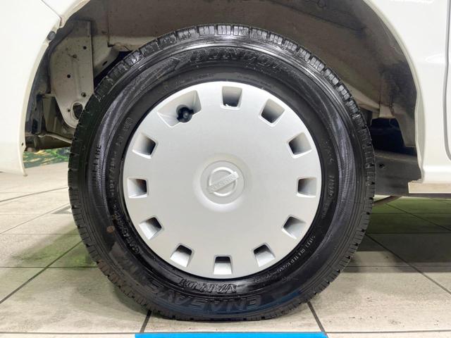 NV100クリッパーバン GX 純正SDナビ 衝突被害軽減装置 ETC ドライブレコーダー Bluetooth バックカメラ 禁煙車 オートライト CD DVD再生 フルセグ 盗難防止装置 プライバシーガラス アイドリングストップ(28枚目)