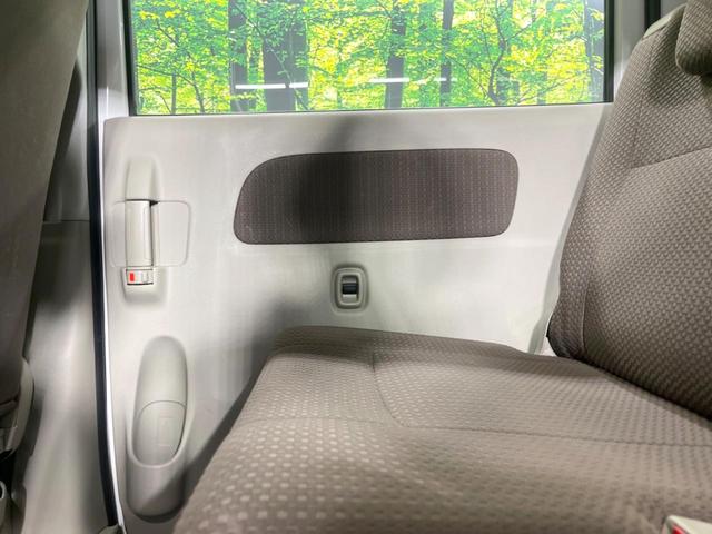 NV100クリッパーバン GX 純正SDナビ 衝突被害軽減装置 ETC ドライブレコーダー Bluetooth バックカメラ 禁煙車 オートライト CD DVD再生 フルセグ 盗難防止装置 プライバシーガラス アイドリングストップ(40枚目)