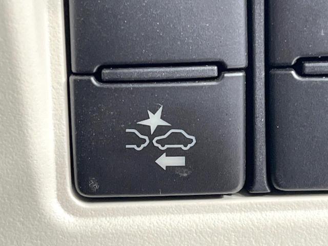 ノア ハイブリッドSi ダブルバイビー 両側電動ドア SDナビ 後席モニター バックカメラ 寒冷地仕様 衝突被害軽減システム 禁煙車 ハーフレザーシート ドラレコ スマートキー LEDヘッド ETC クルコン 純正16インチアルミ(6枚目)