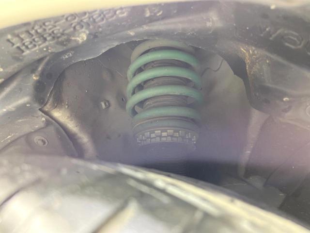 ノア ハイブリッドSi ダブルバイビー 両側電動ドア SDナビ 後席モニター バックカメラ 寒冷地仕様 衝突被害軽減システム 禁煙車 ハーフレザーシート ドラレコ スマートキー LEDヘッド ETC クルコン 純正16インチアルミ(21枚目)