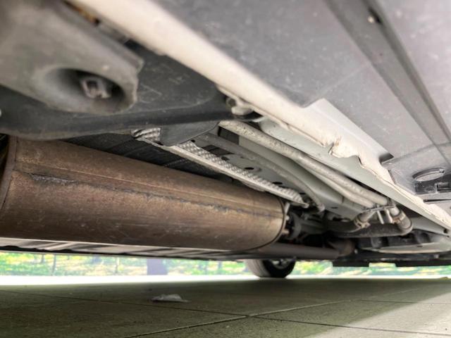 ノア ハイブリッドSi ダブルバイビー 両側電動ドア SDナビ 後席モニター バックカメラ 寒冷地仕様 衝突被害軽減システム 禁煙車 ハーフレザーシート ドラレコ スマートキー LEDヘッド ETC クルコン 純正16インチアルミ(24枚目)