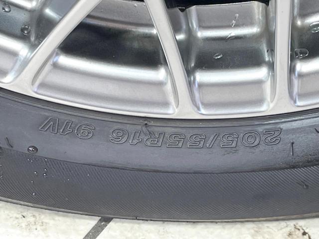 ノア ハイブリッドSi ダブルバイビー 両側電動ドア SDナビ 後席モニター バックカメラ 寒冷地仕様 衝突被害軽減システム 禁煙車 ハーフレザーシート ドラレコ スマートキー LEDヘッド ETC クルコン 純正16インチアルミ(26枚目)