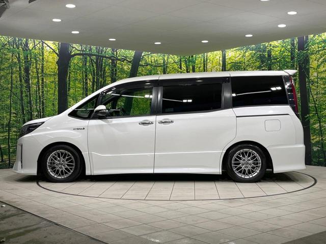 ノア ハイブリッドSi ダブルバイビー 両側電動ドア SDナビ 後席モニター バックカメラ 寒冷地仕様 衝突被害軽減システム 禁煙車 ハーフレザーシート ドラレコ スマートキー LEDヘッド ETC クルコン 純正16インチアルミ(31枚目)