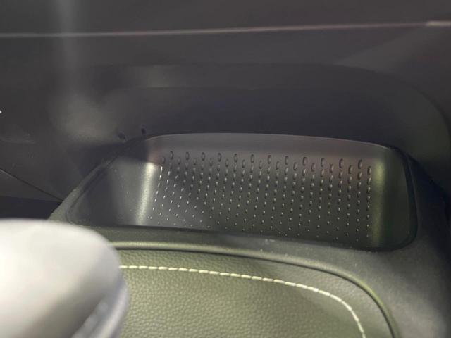 カローラスポーツ ハイブリッドＧ　衝突軽減装置　ＢＳＭ　レーダークルーズ　純正１０型ディスプレイオーディオ　バックカメラ　Ｂｌｕｅｔｏｏｔｈ　ＥＴＣ　ＬＥＤヘッドライト　アイドリングストップ　横滑り防止装置　スマートキー　禁煙車（42枚目）