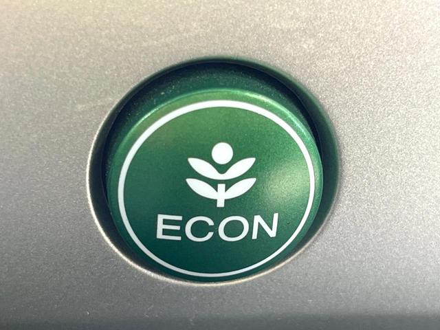 フリードハイブリッド ジャストセレクション　両側電動ドア　純正ＳＤナビ　バックカメラ　禁煙車　ドラレコ　スマートキー　ＨＩＤヘッド　ビルトインＥＴＣ　クルコン　オートライト　オートエアコン　ＣＤ　ＤＶＤ再生　フルセグ（59枚目）