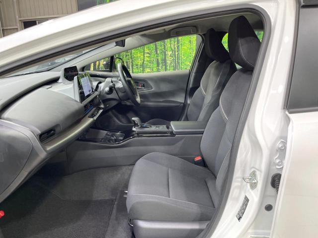 プリウス G サイド・バックカメラ 100V電源 衝突被害軽減システム レーダークルーズ 禁煙車 ドラレコ コーナーセンサー スマートキー LEDヘッド ナビ連動ETC 純正19インチアルミ オートハイビーム(8枚目)