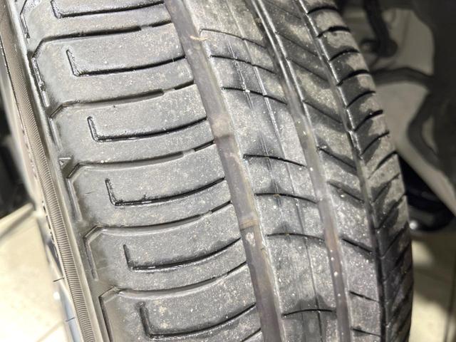 プリウス G サイド・バックカメラ 100V電源 衝突被害軽減システム レーダークルーズ 禁煙車 ドラレコ コーナーセンサー スマートキー LEDヘッド ナビ連動ETC 純正19インチアルミ オートハイビーム(25枚目)