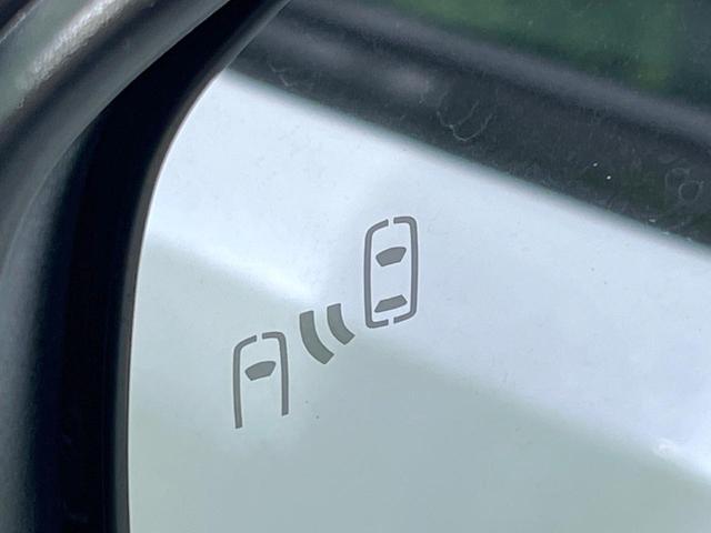 プリウス G サイド・バックカメラ 100V電源 衝突被害軽減システム レーダークルーズ 禁煙車 ドラレコ コーナーセンサー スマートキー LEDヘッド ナビ連動ETC 純正19インチアルミ オートハイビーム(36枚目)