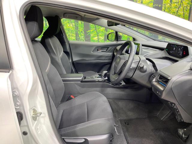 プリウス G サイド・バックカメラ 100V電源 衝突被害軽減システム レーダークルーズ 禁煙車 ドラレコ コーナーセンサー スマートキー LEDヘッド ナビ連動ETC 純正19インチアルミ オートハイビーム(45枚目)