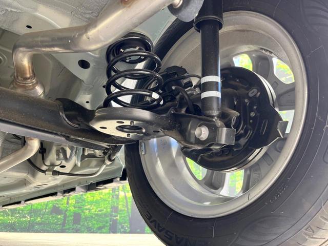 スペーシアギア ハイブリッドＸＺ　届出済未使用車　両側電動ドア　衝突被害軽減システム　レーダークルーズ　コーナーセンサー　スマートキー　ＬＥＤヘッド　純正１４インチアルミ　車線逸脱警報　オートライト　オートエアコン　ＬＥＤフォグ（21枚目）