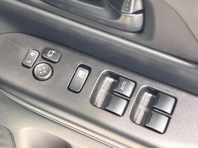 スペーシアギア ハイブリッドＸＺ　届出済未使用車　両側電動ドア　衝突被害軽減システム　レーダークルーズ　コーナーセンサー　スマートキー　ＬＥＤヘッド　純正１４インチアルミ　車線逸脱警報　オートライト　オートエアコン　ＬＥＤフォグ（59枚目）