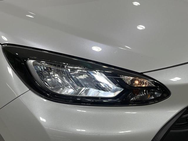 アクア X バックカメラ 衝突被害軽減システム レーダークルーズ 禁煙車 コーナーセンサー スマートキー LEDヘッド ビルトインETC オートハイビーム 車線逸脱警報 オートライト オートエアコン(12枚目)