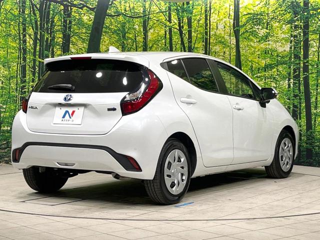 アクア X バックカメラ 衝突被害軽減システム レーダークルーズ 禁煙車 コーナーセンサー スマートキー LEDヘッド ビルトインETC オートハイビーム 車線逸脱警報 オートライト オートエアコン(17枚目)